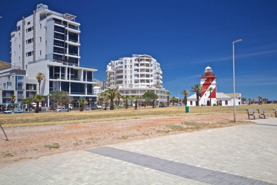 To Let 2 Bedroom Property for Rent in Mouille Point Western Cape